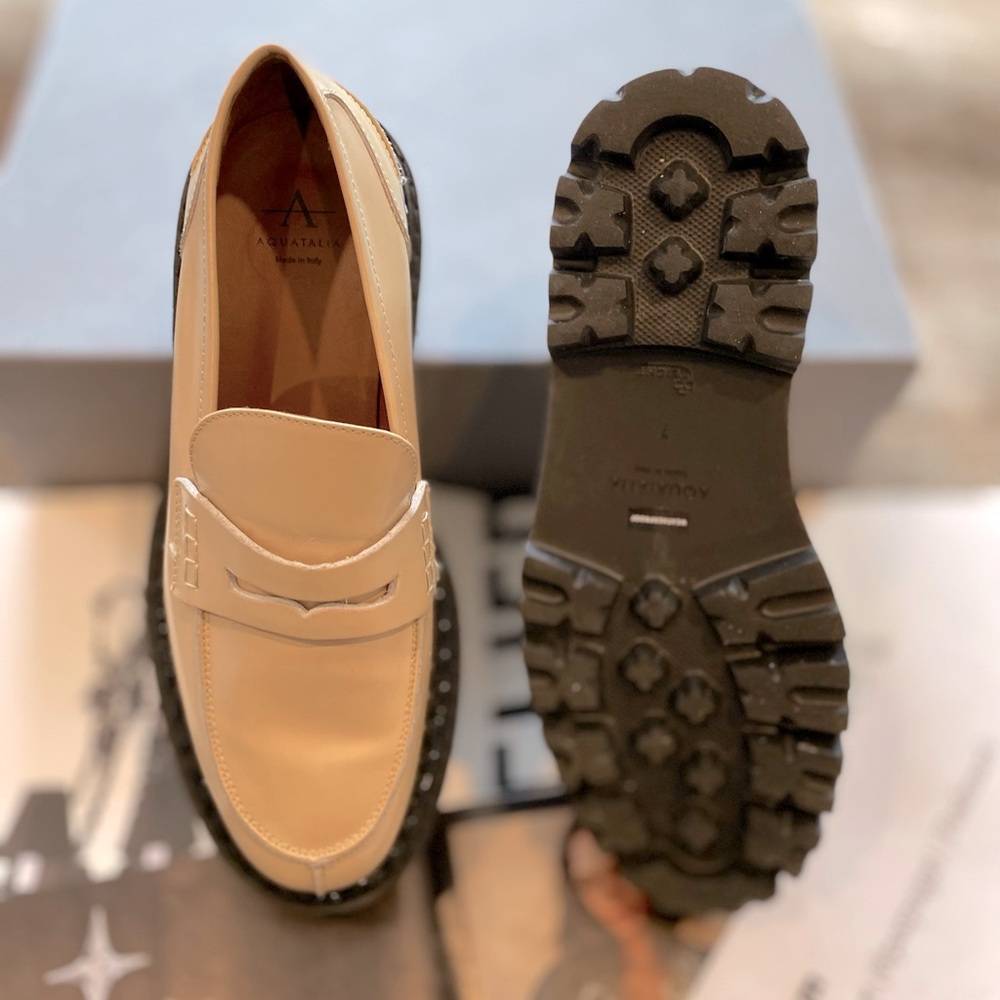 Aquatalia Alexi Lug Sole Loafer - Picture 8 of 12